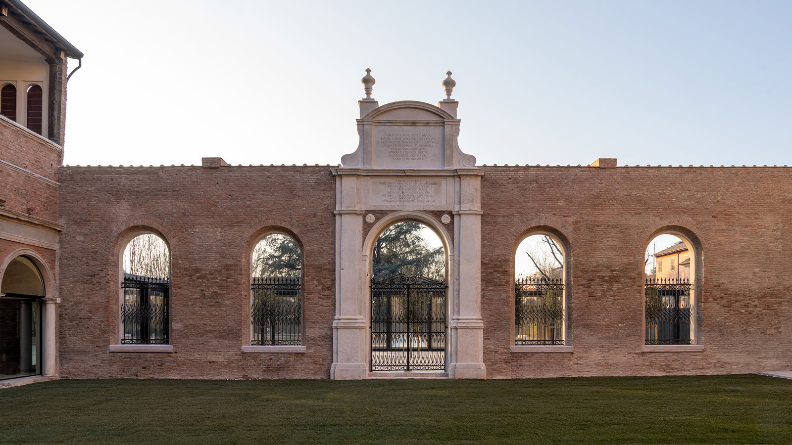 "Palazzo dei Diamanti Labics indiaartndesign"